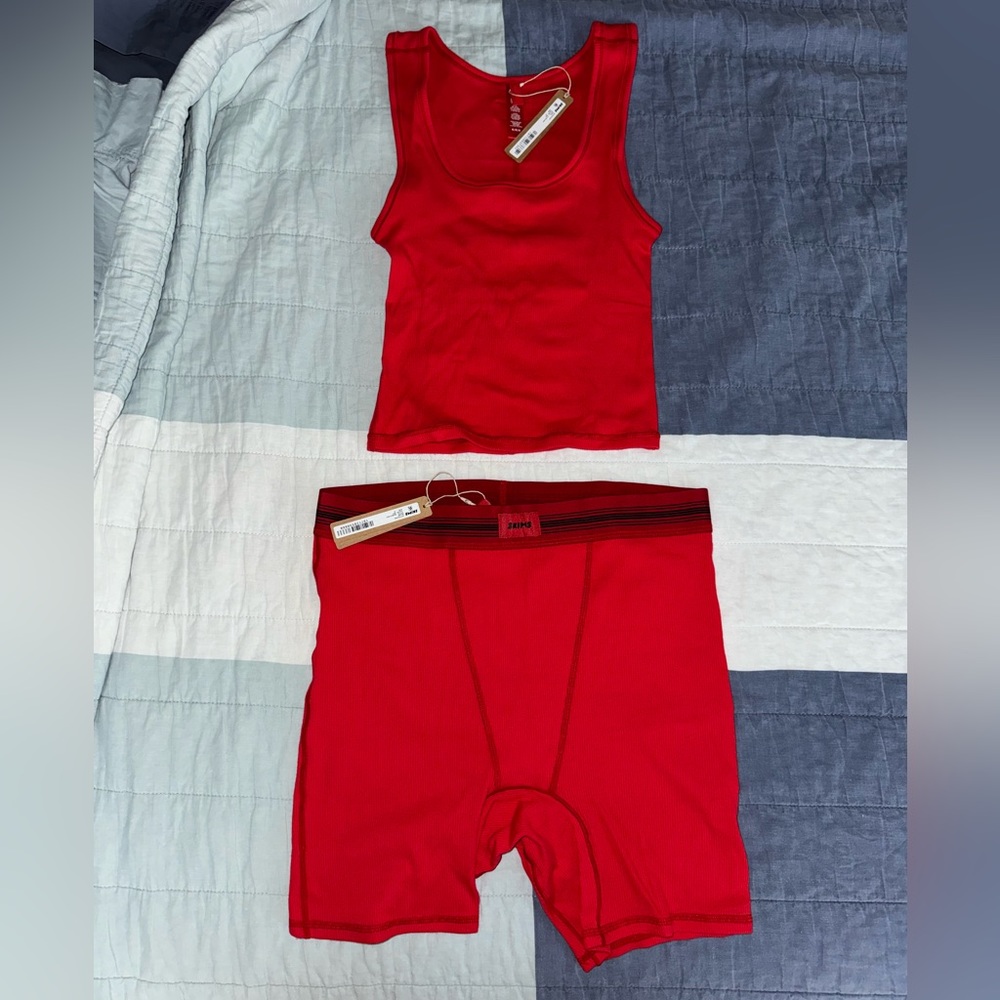Red Cotton Rib SKIMS Tank & Shorts Set-Medium